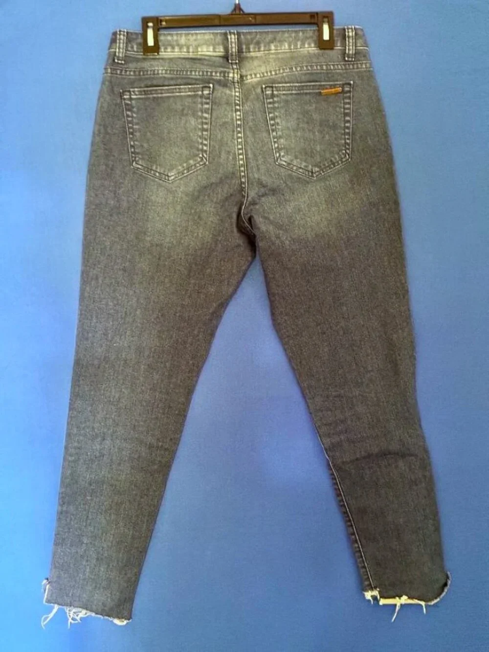 Share Michael Kors Izzy Skinny Jeans Medium Wash Crop Raw High/Low Hem Size 8